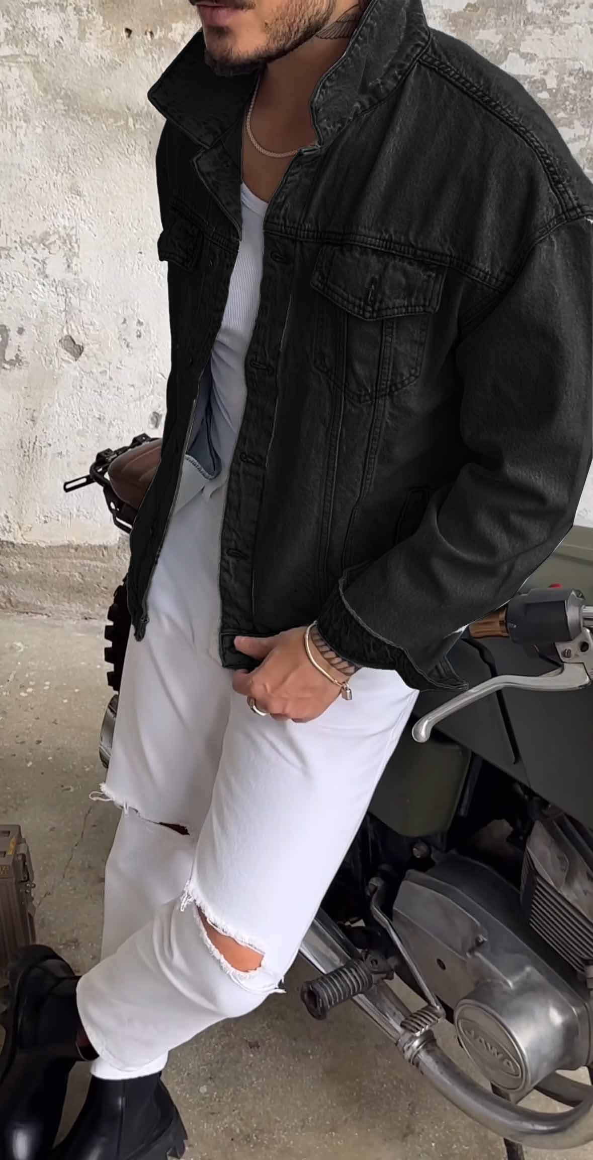 Men Classic Denim Jacket - 40% Off