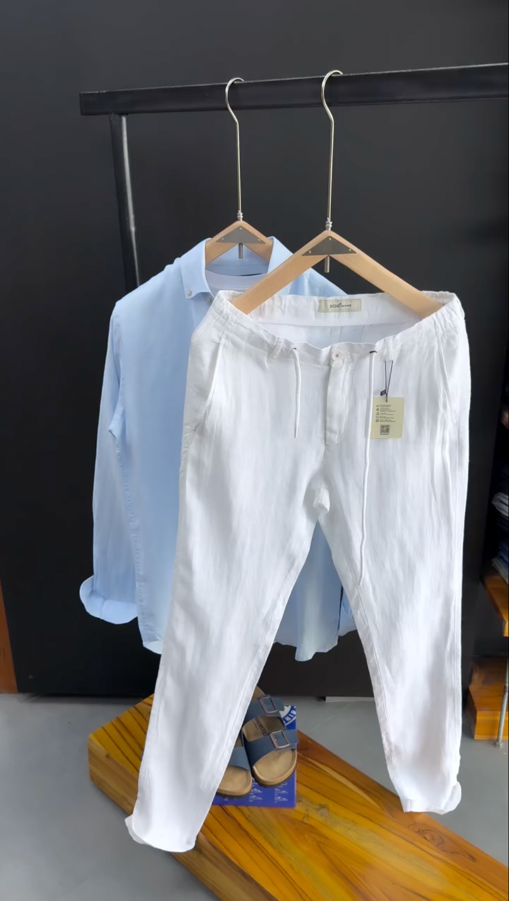 https://cdn.shopify.com/videos/c/o/v/b5875175b97441de85b81b350729980f.mp4