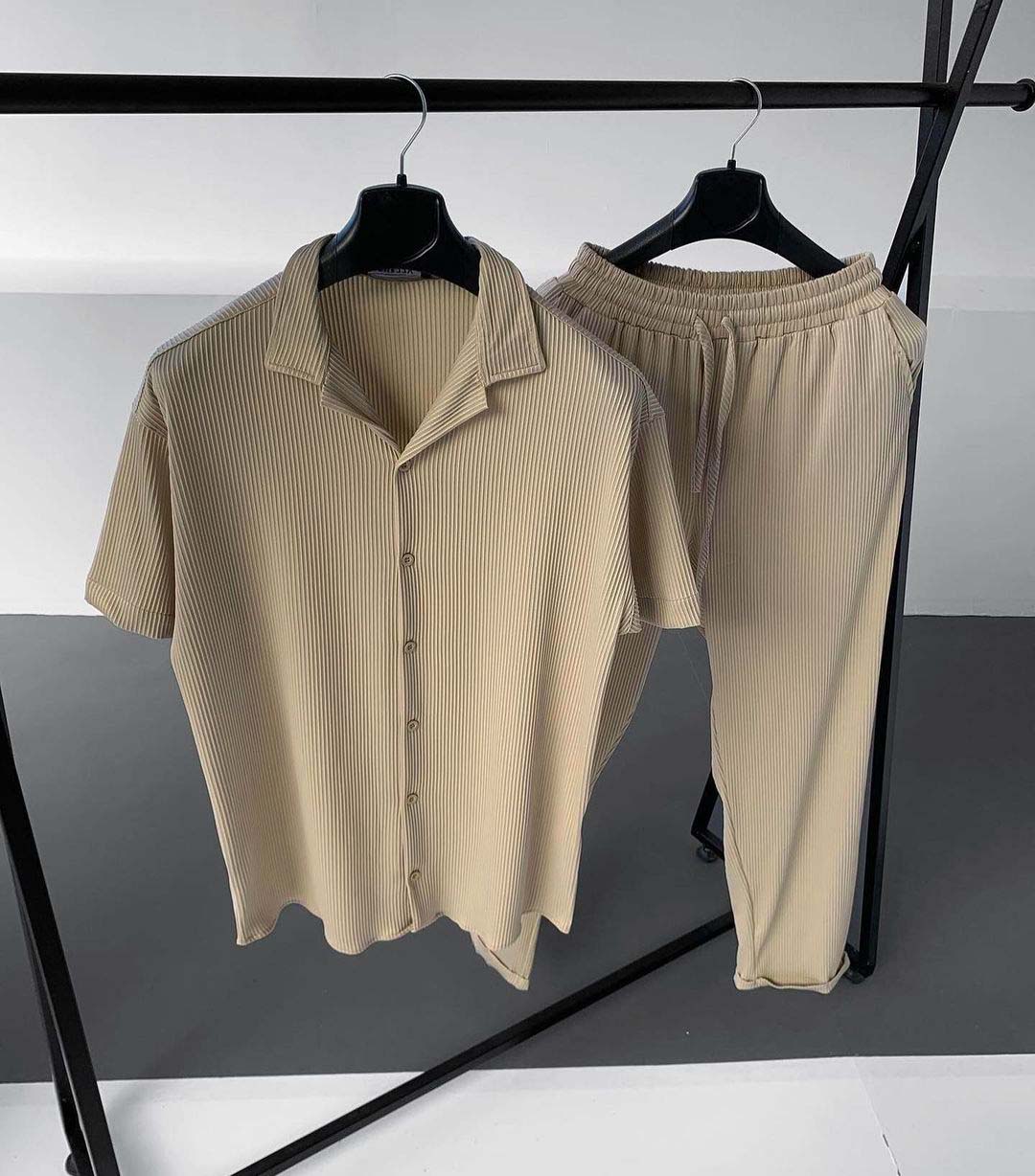 British Collar Pleated Men's Set - 30% Off