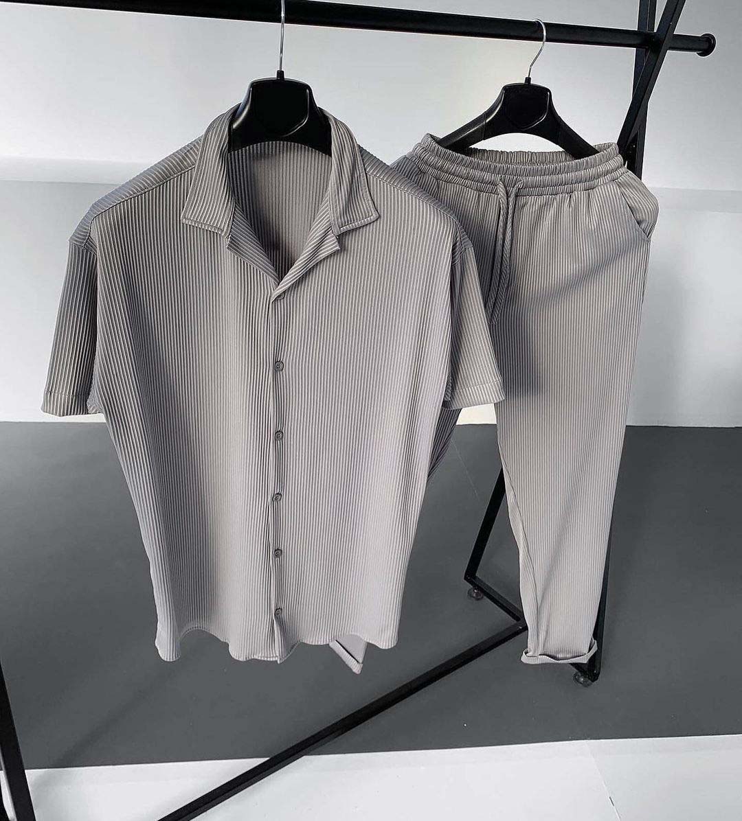 British Collar Pleated Men's Set - 30% Off